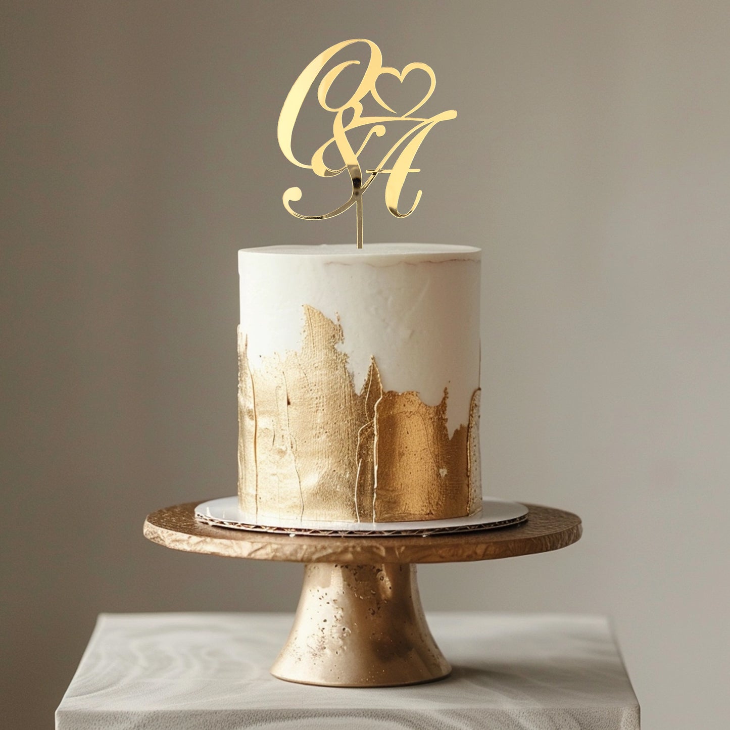 Custom Initials Wedding Cake Topper in Acrylic | Elegant Monogram Cake Topper | Personalized Engagement & Anniversary Cake Decor
