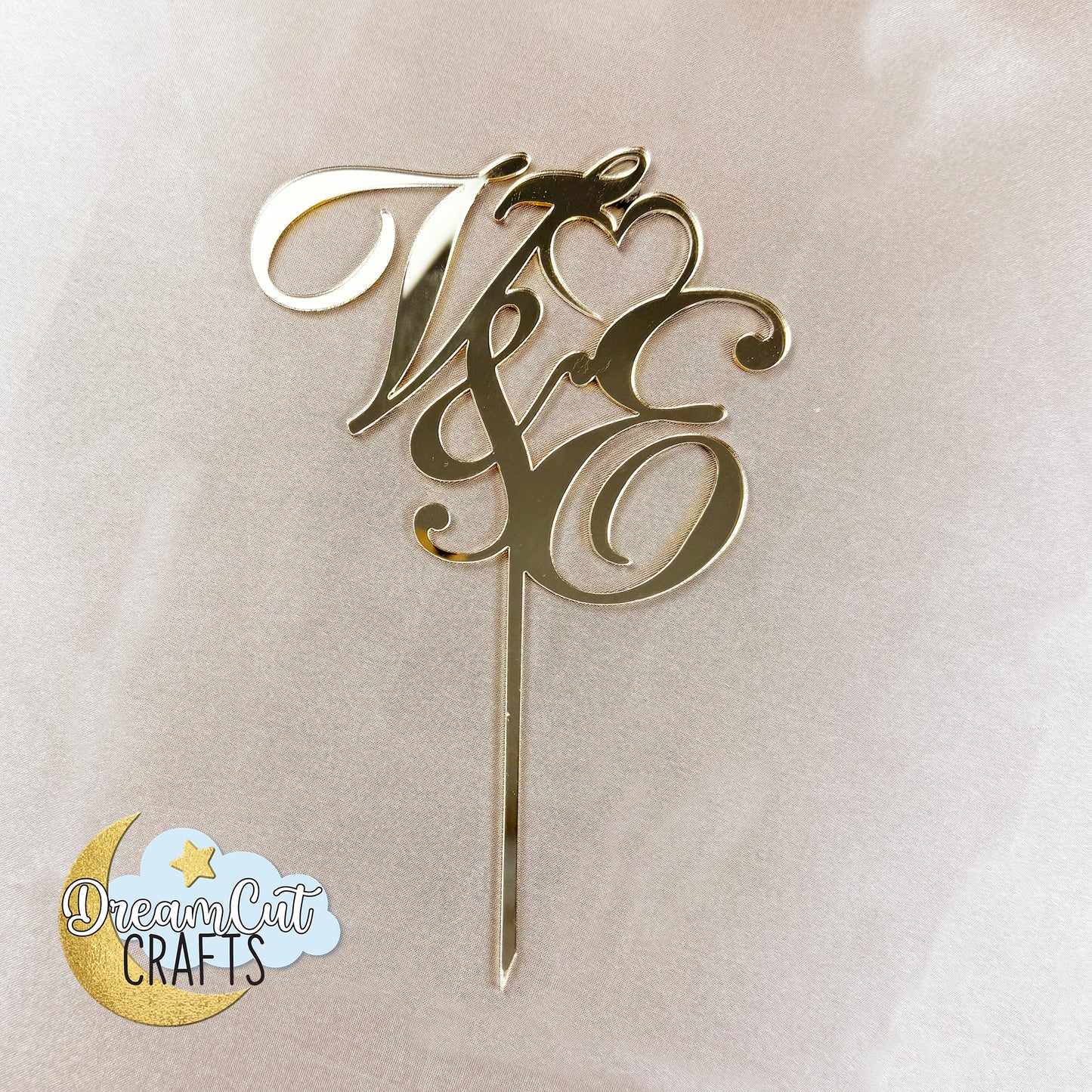 Custom Initials Wedding Cake Topper in Acrylic | Elegant Monogram Cake Topper | Personalized Engagement & Anniversary Cake Decor