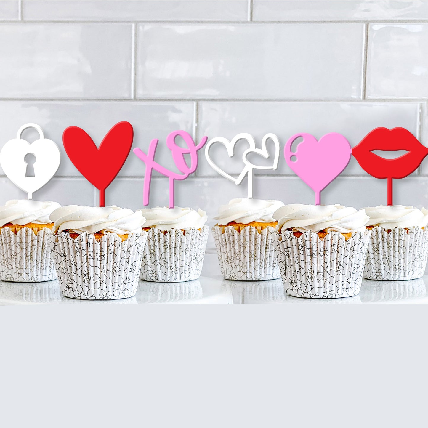 Valentine Acrylic Cupcake Toppers Set – Heart & XO Cake Decorations