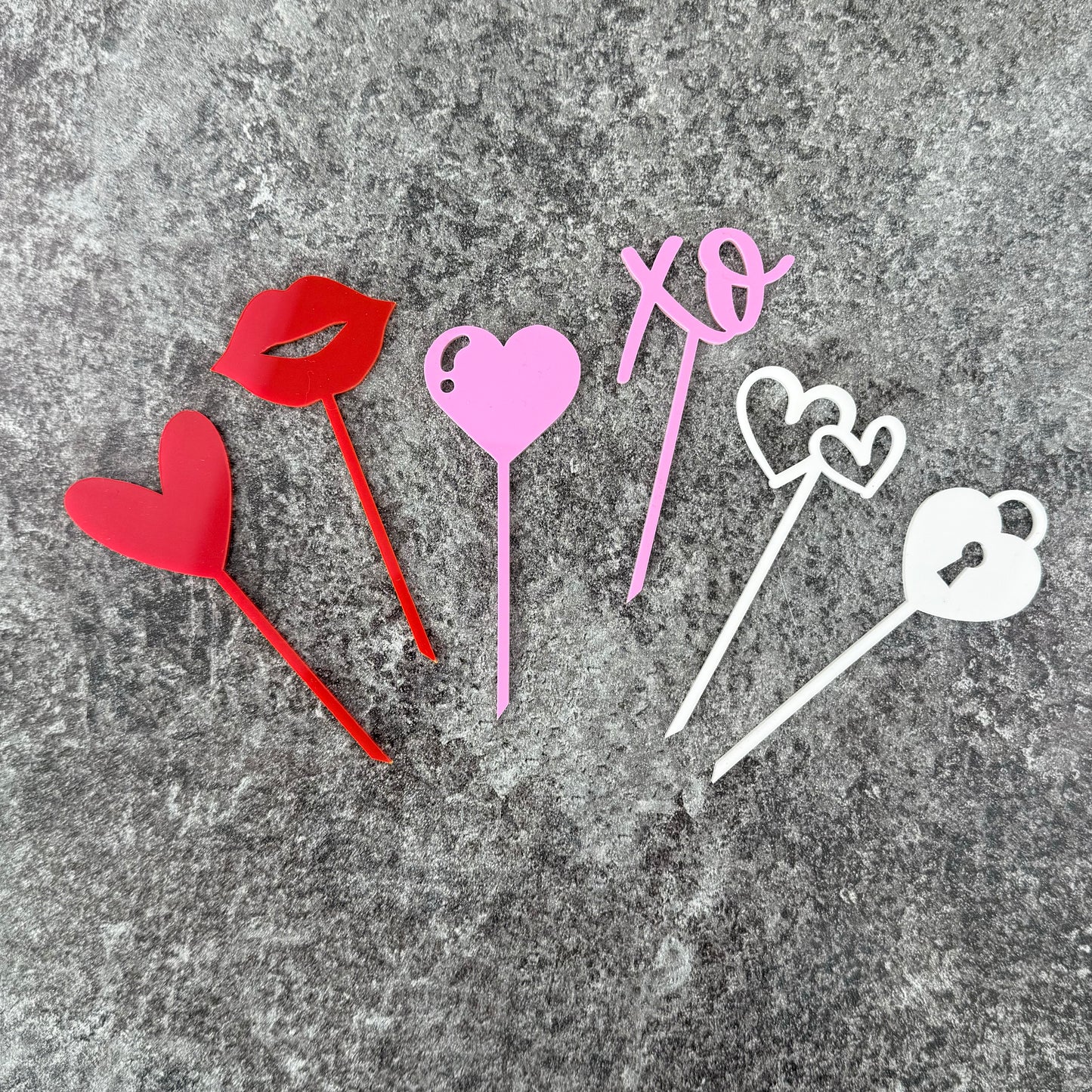 Valentine Acrylic Cupcake Toppers Set – Heart & XO Cake Decorations